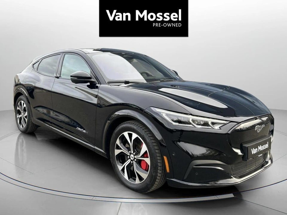 Ford Mustang Mach-E 98 Premium Extended Range AWD 5d