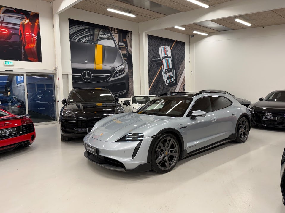 Porsche Taycan 4 Performance+ Cross Turismo 5d