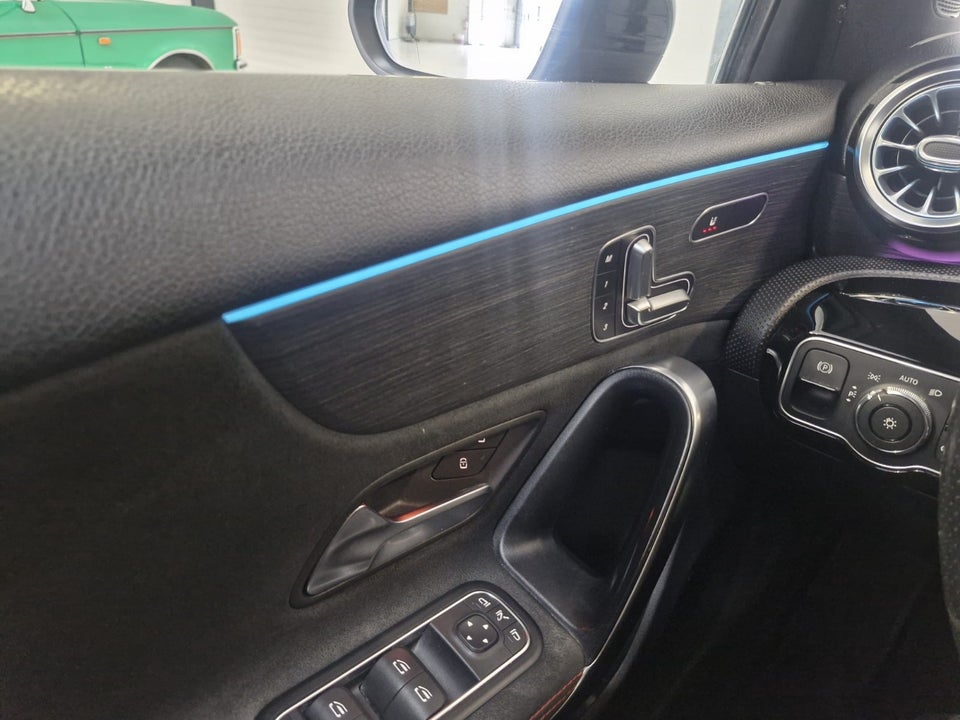 Mercedes A250 2,0 AMG Line aut. 5d