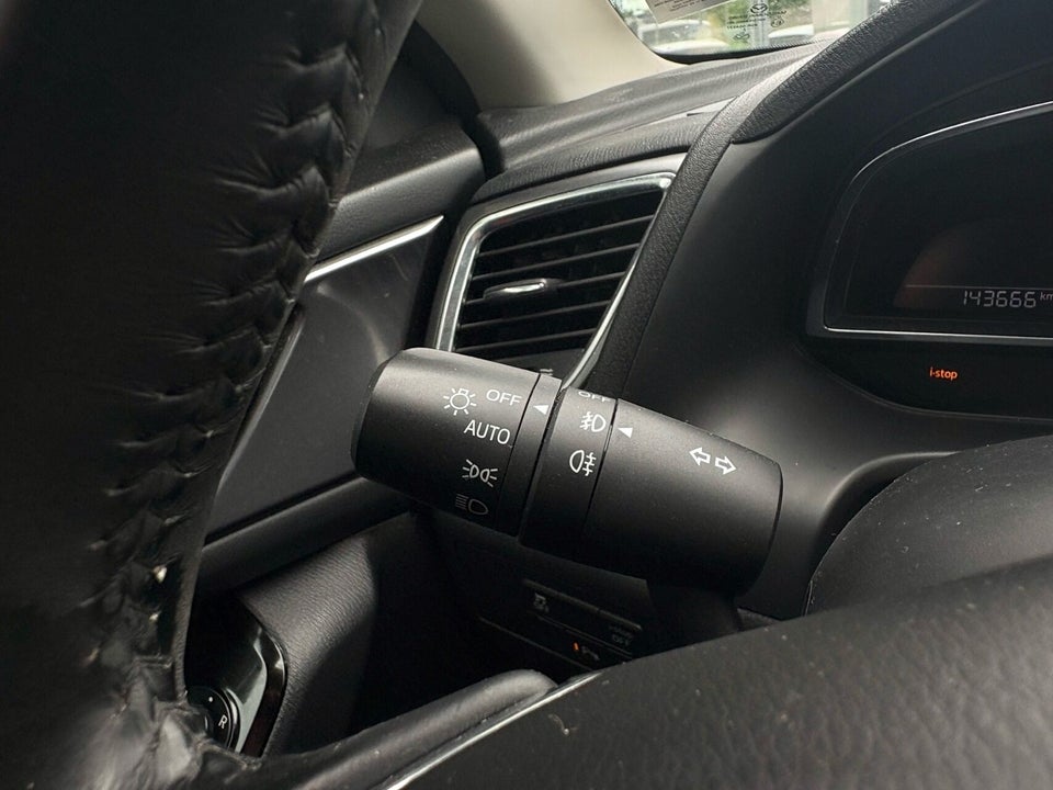 Mazda 3 2,0 SkyActiv-G 120 Optimum 5d