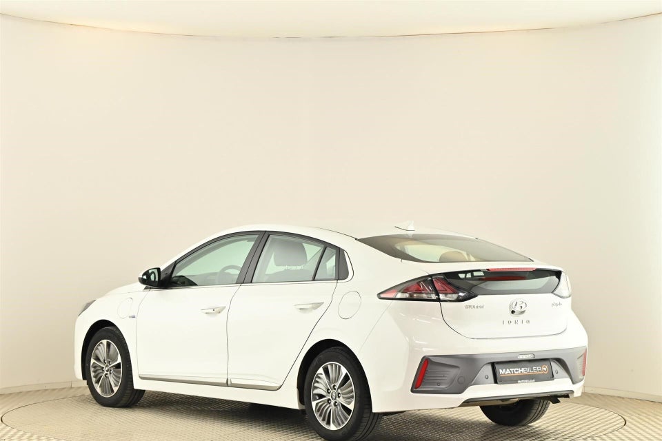 Hyundai Ioniq 1,6 PHEV Premium DCT 5d