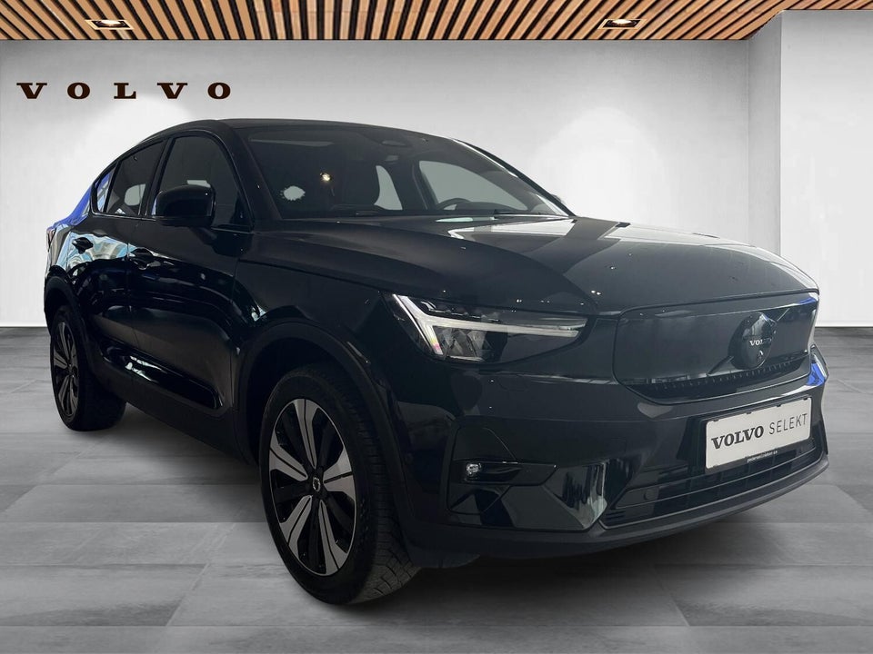 Volvo EC40 Extended Range Black Edition 5d