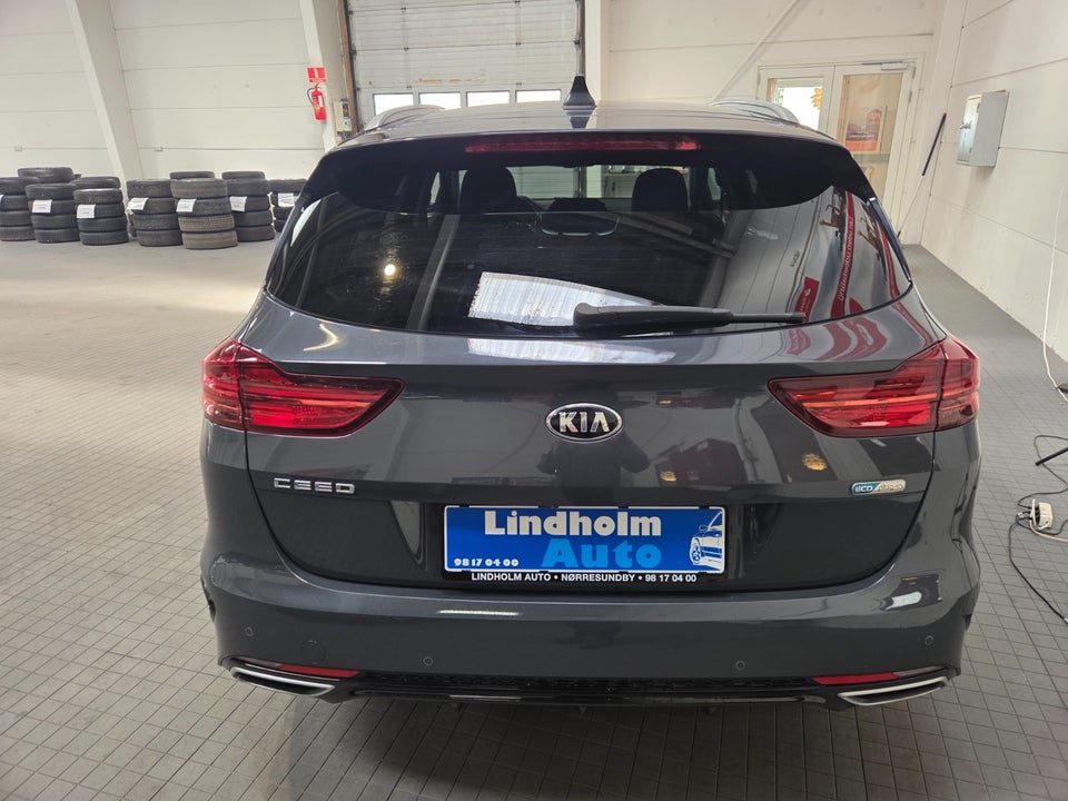 Kia Ceed 1,6 PHEV Prestige SW DCT 5d