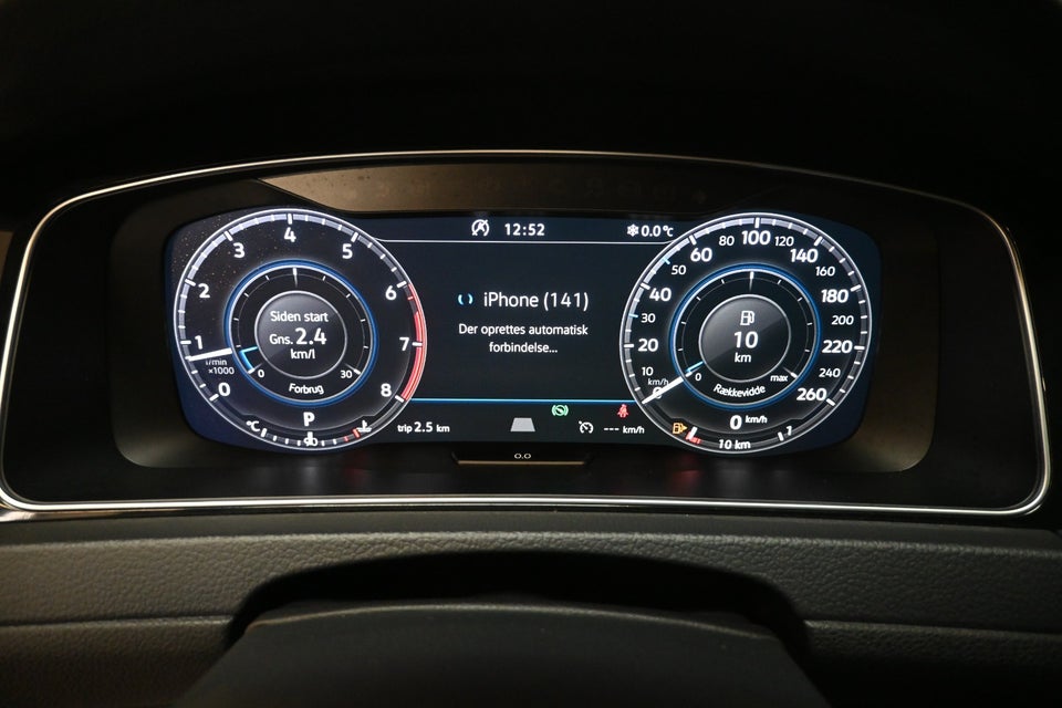 VW Golf VII 1,5 TSi 150 Highline Variant DSG 5d