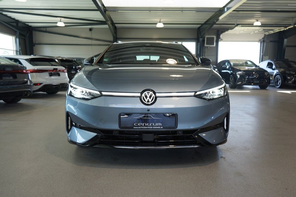 VW ID.7 77 Style Tourer 5d