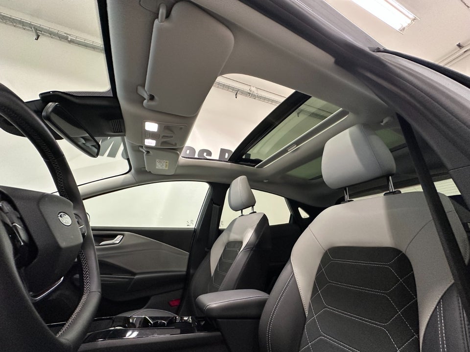 Ford Puma 46 Gen-E Premium 5d