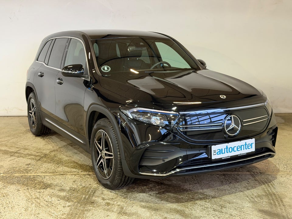 Mercedes EQB250 AMG Line 5d