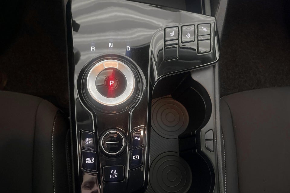 Kia Sportage 1,6 PHEV Prestige aut. 4WD 5d