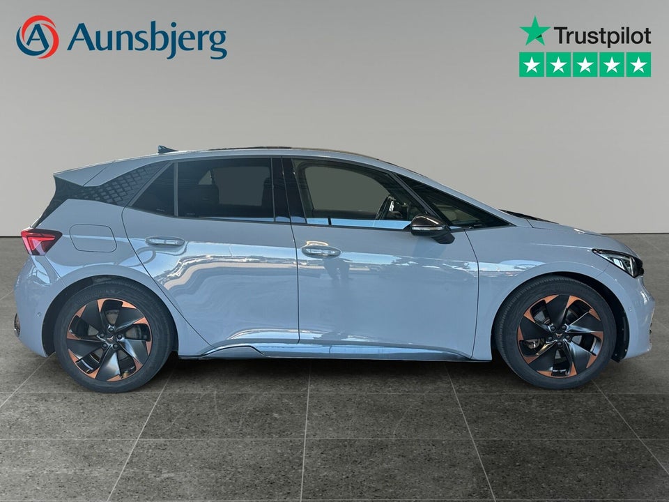 Cupra Born 58  5d
