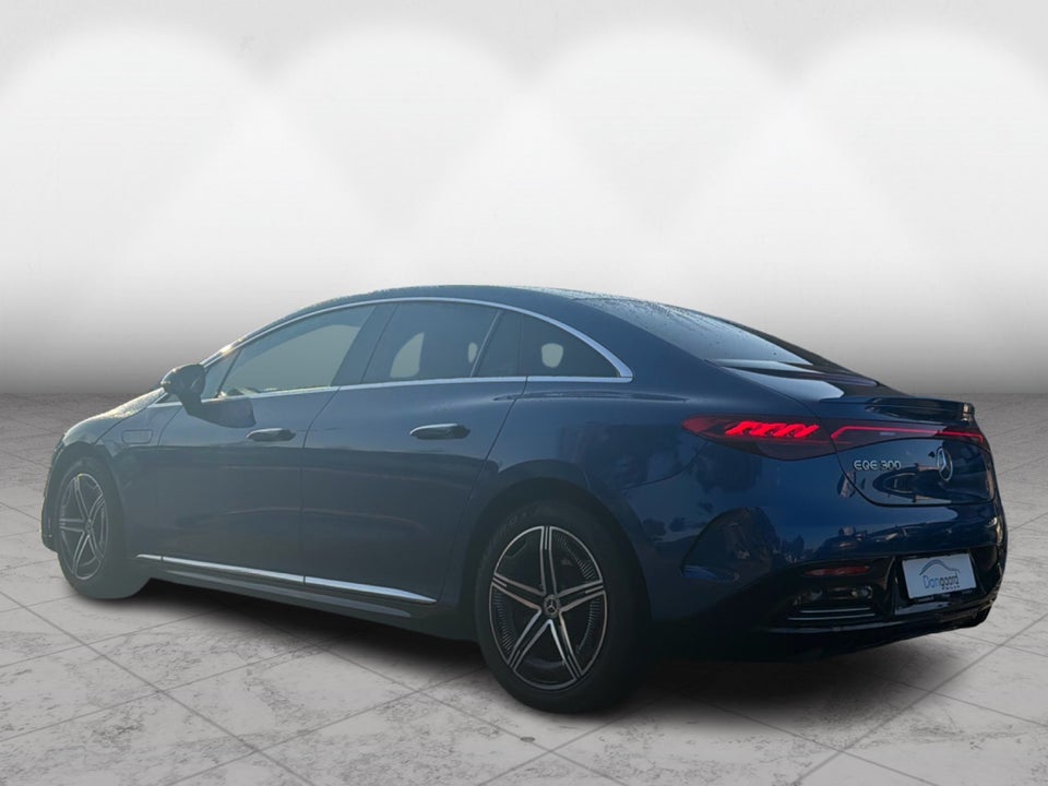 Mercedes EQE300 AMG Line 4d