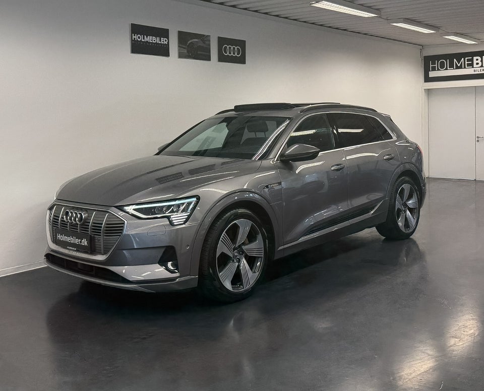Audi e-tron 55 quattro 5d