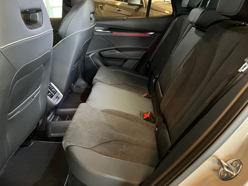 Skoda Enyaq 85x iV Sportline Maxx Coupé 5d