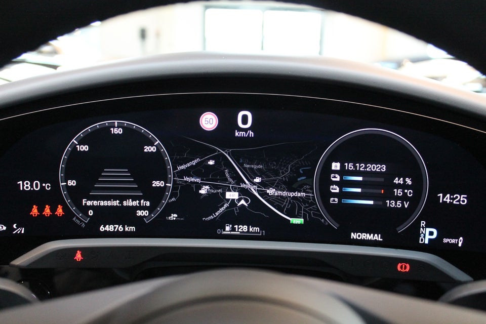 Porsche Taycan Turbo S Performance+ Cross Turismo 5d