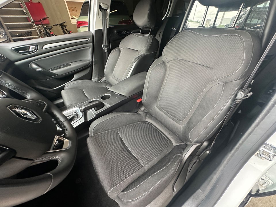 Renault Megane IV 1,5 dCi 115 Zen Sport Tourer EDC Van 5d