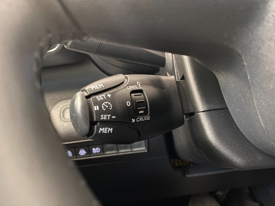 Toyota ProAce City Verso 50 Medium Family 5d