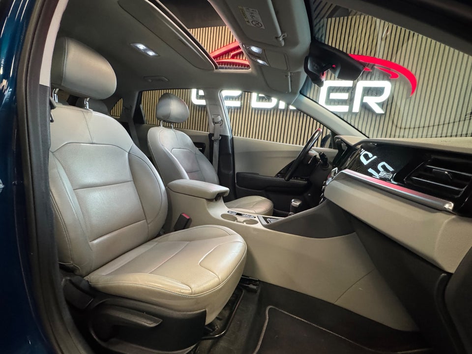 Kia Niro 1,6 PHEV Premium DCT 5d