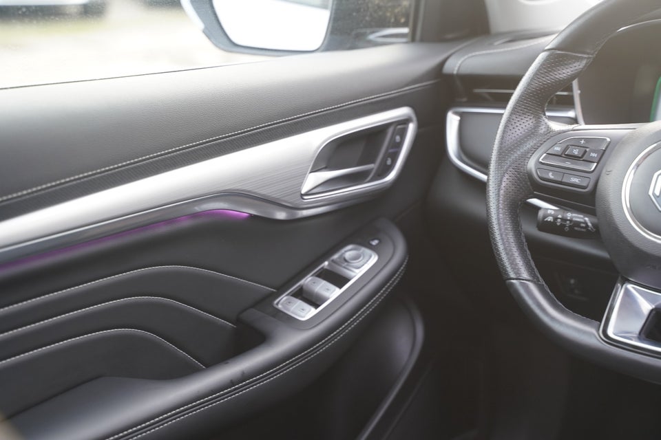 MG Marvel R Performance 5d