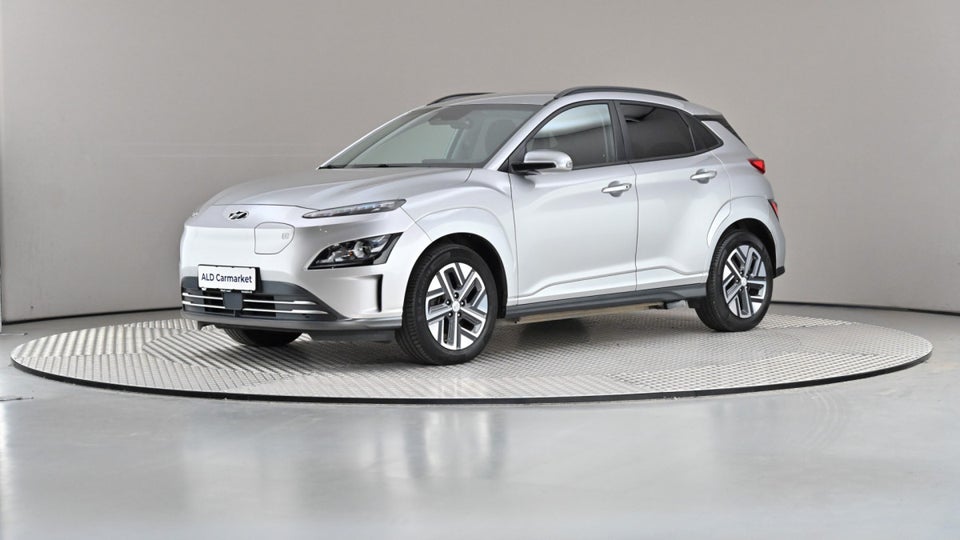 Hyundai Kona 64 EV Essential 5d