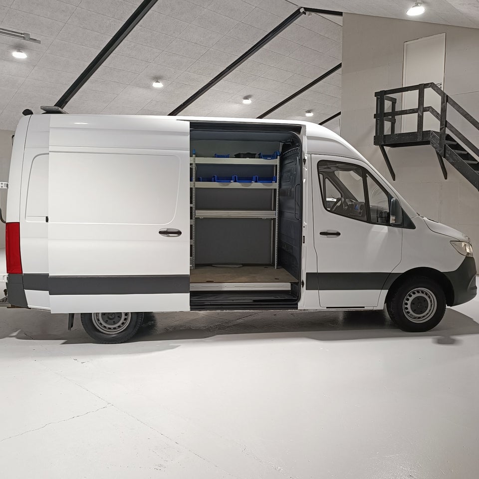 Mercedes Sprinter 316 2,2 CDi A2 Kassevogn RWD