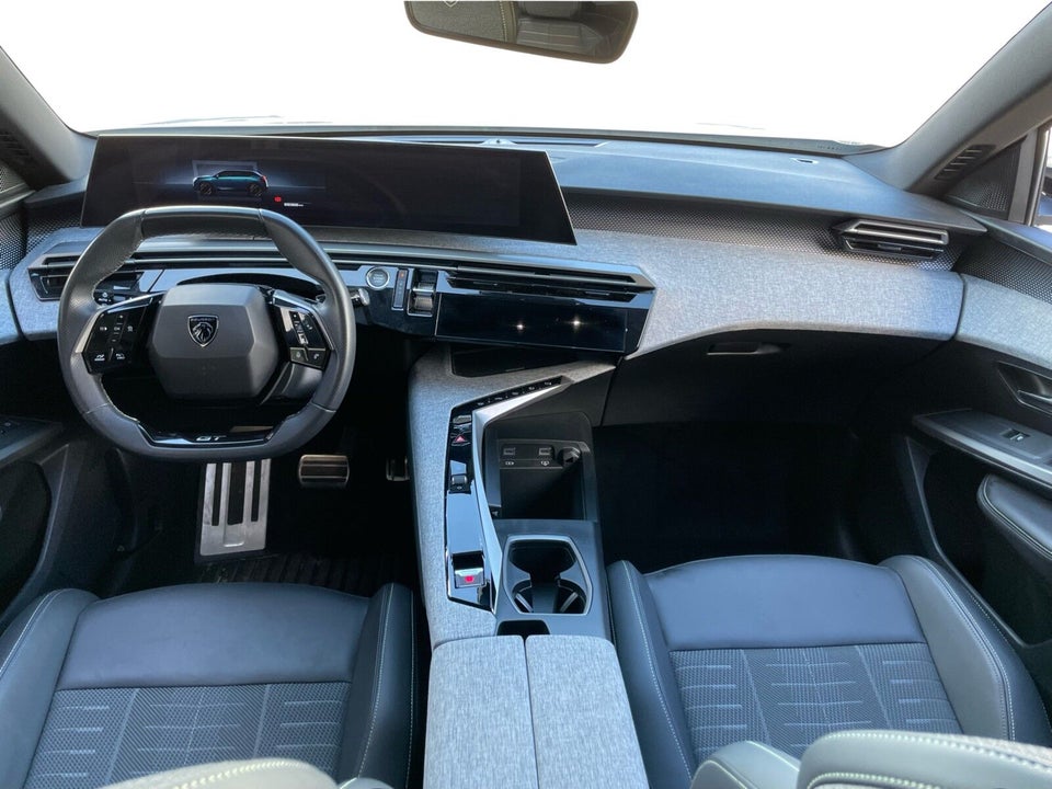 Peugeot e-5008 77 GT Pack 7prs 5d