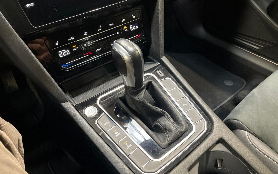 VW Passat 1,4 GTE High Variant DSG 5d