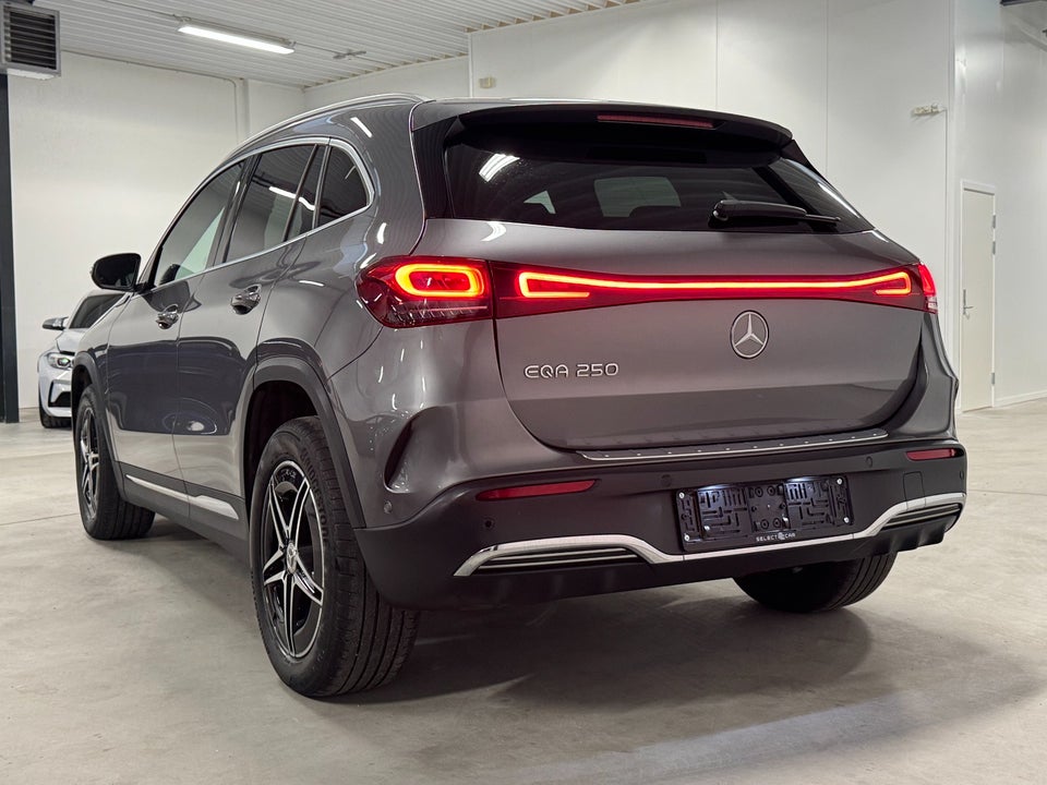 Mercedes EQA250 AMG Line 5d