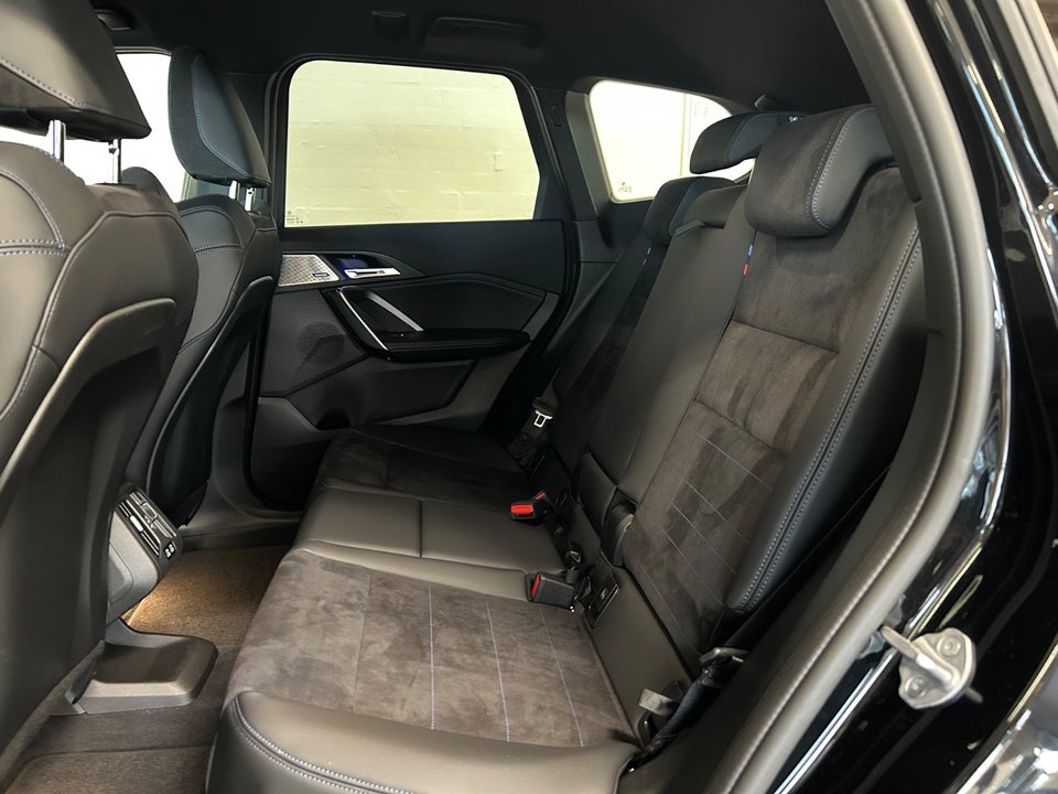 BMW iX1 xDrive30 Fully Charged M-Sport 5d