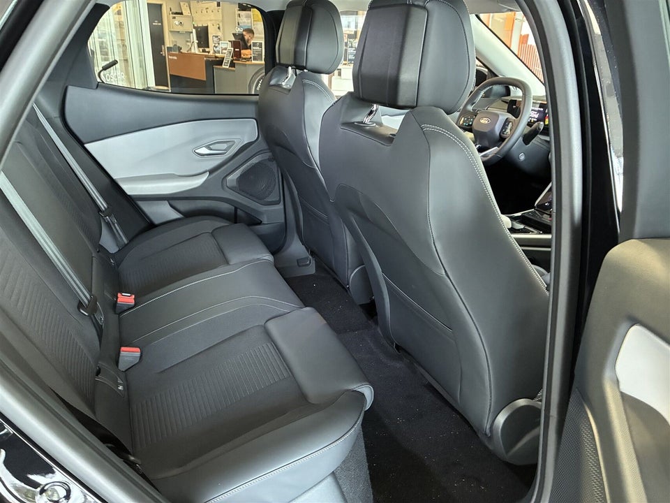 Ford Explorer 82 Select Extended Range 5d