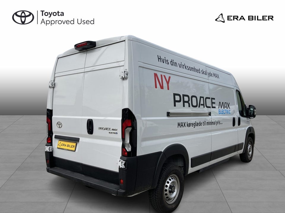 Toyota ProAce Max 110 Comfort Master Kassevogn L3H2