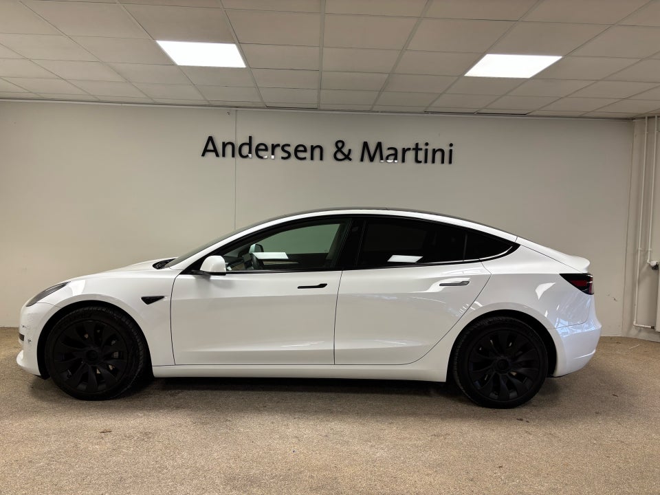 Tesla Model 3 RWD 4d