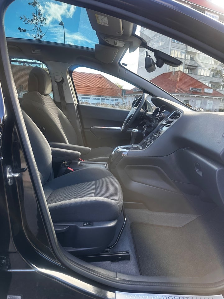 Peugeot 5008 1,6 e-HDi 114 Motion+ ESG 7prs 5d