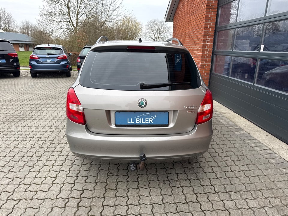 Skoda Fabia 1,2 TSi 86 Elegance Combi 5d