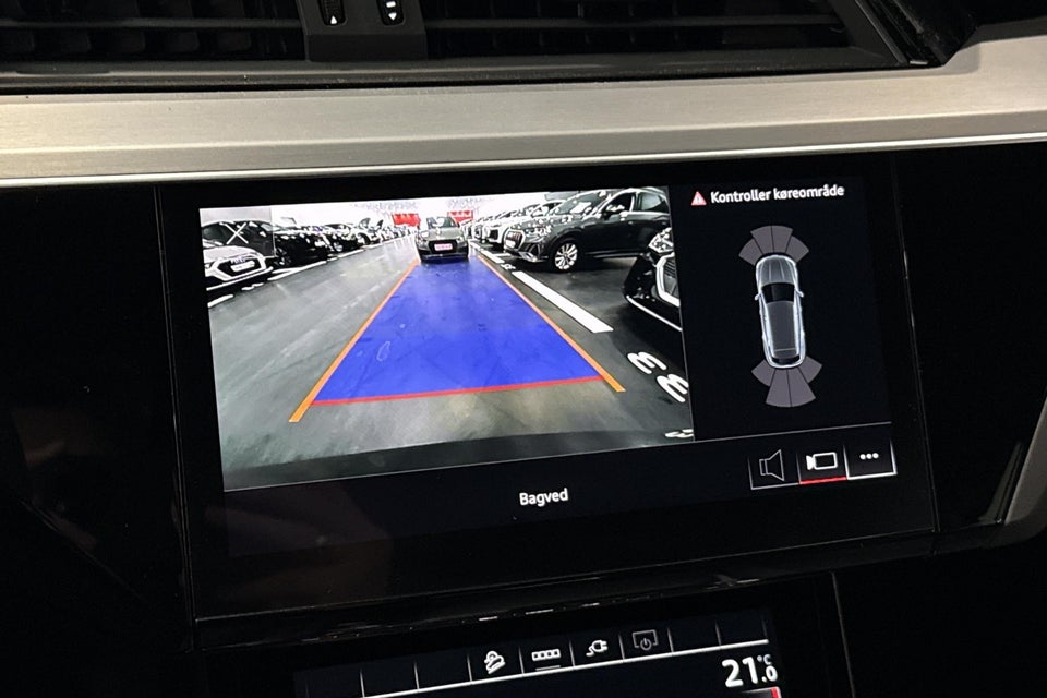 Audi Q8 e-tron 55 S-line quattro 5d