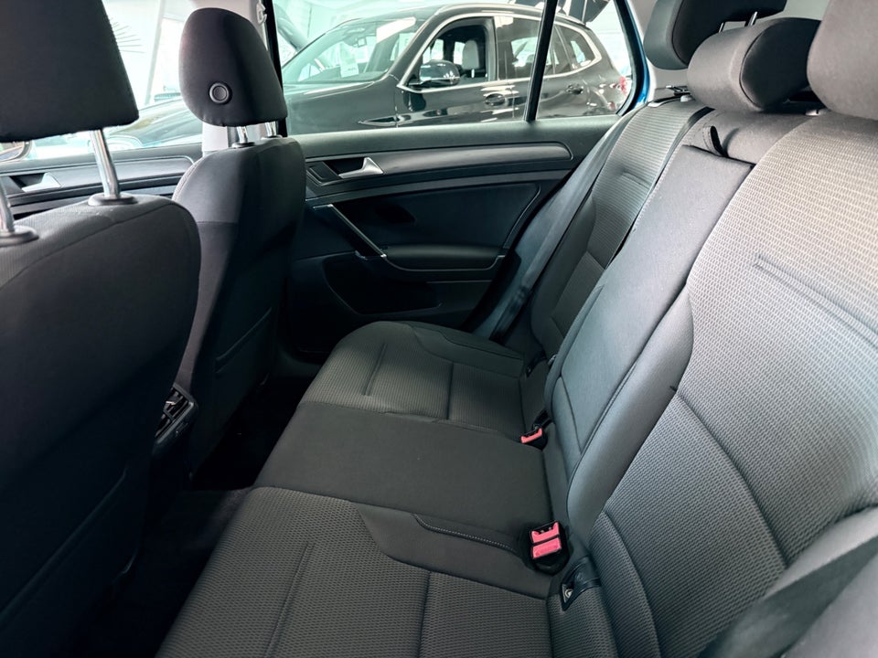 VW Golf VII 1,0 TSi 110 Comfortline 5d