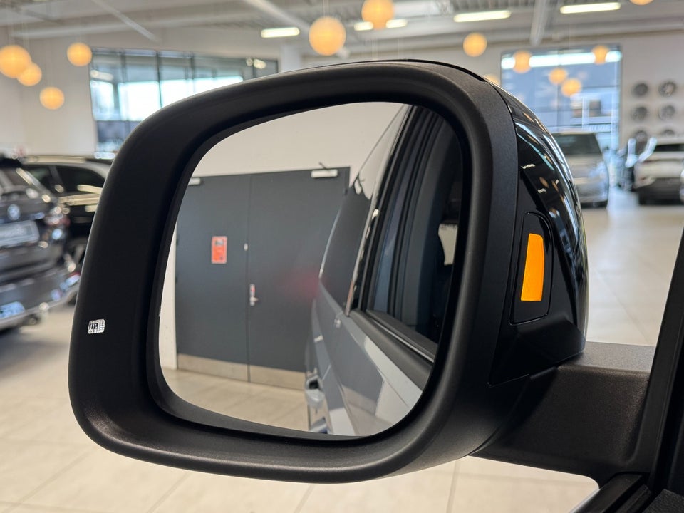 VW ID.Buzz 86 Life+ 7prs LWB 5d