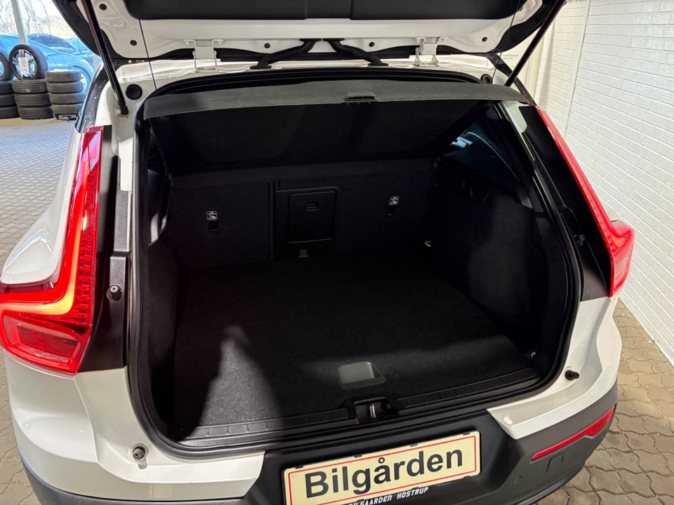 Volvo XC40 ReCharge Start 5d