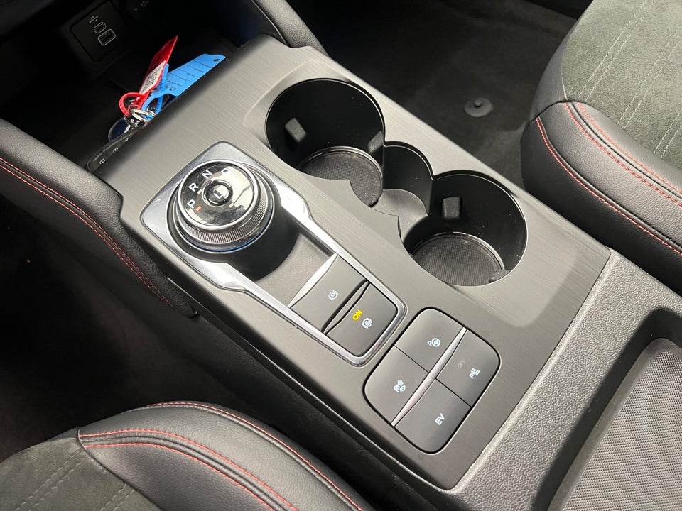 Ford Kuga 2,5 PHEV ST-Line X CVT 5d