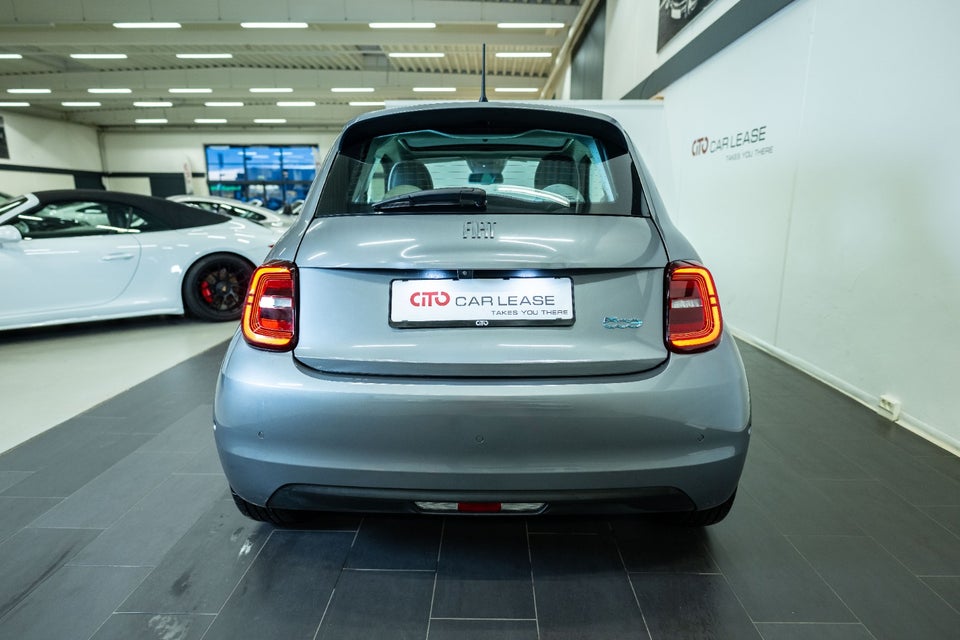 Fiat 500e la Prima Sky 3d