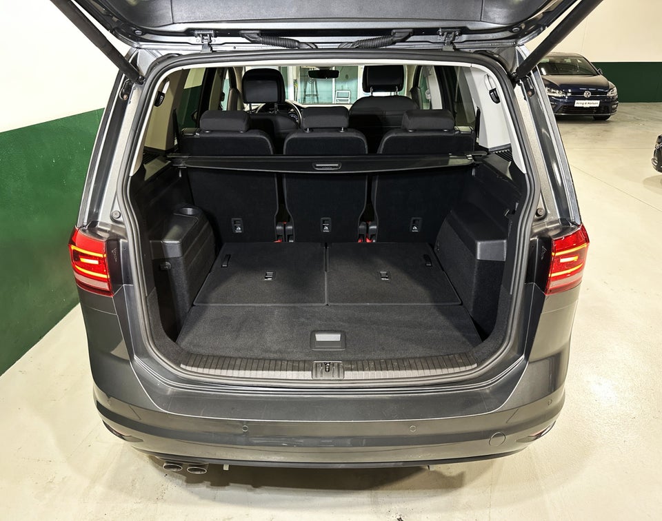 VW Touran 2,0 TDi 150 Highline DSG 7prs 5d