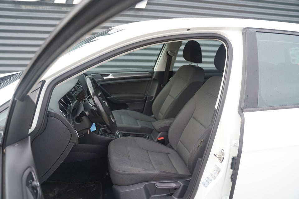 VW Golf VII 1,4 TSi 125 Comfortline DSG 5d