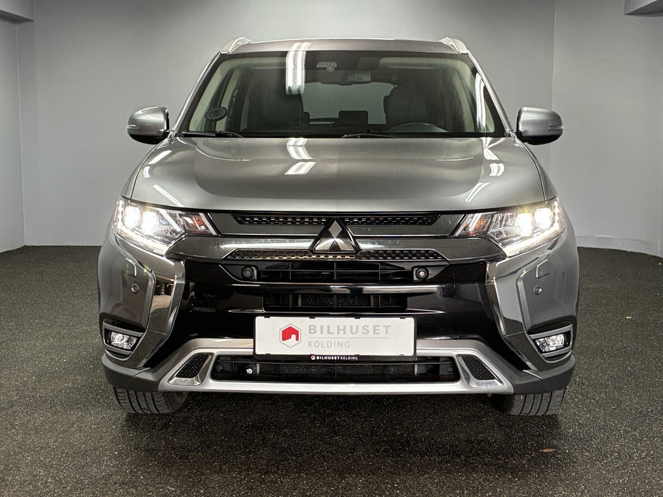 Mitsubishi Outlander 2,4 PHEV Intense CVT 4WD 5d