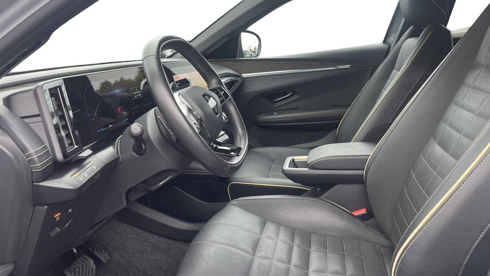Renault Megane E-Tech 60 Iconic 5d