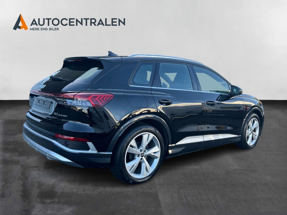 Audi Q4 e-tron 40 S-line 5d