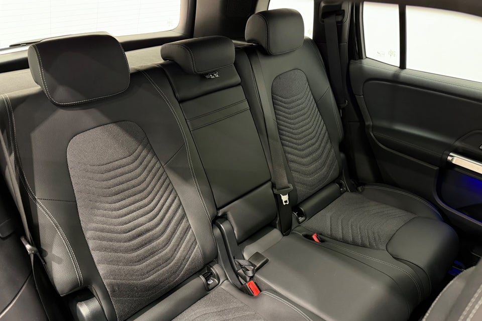 Mercedes EQB250+ Progressive 5d