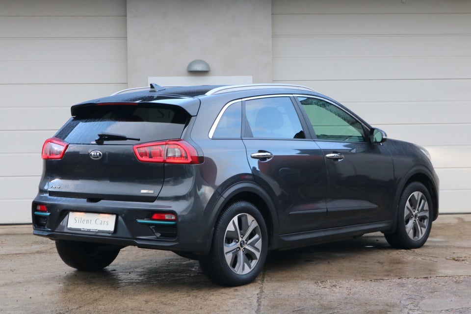 Kia e-Niro 64 Advance 5d