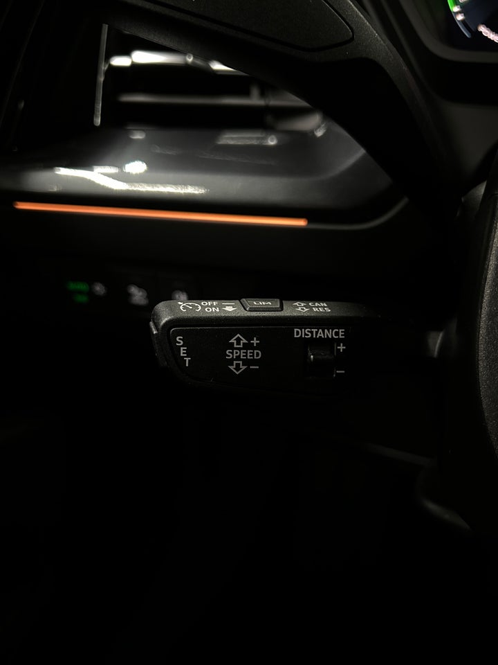 Audi Q4 e-tron 45 S-line 5d