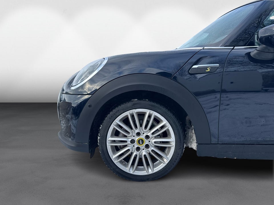 MINI Cooper SE Yours Trim 3d