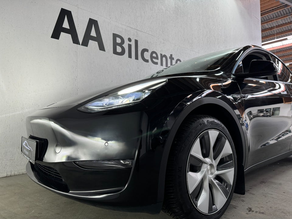 Tesla Model Y Long Range AWD 5d