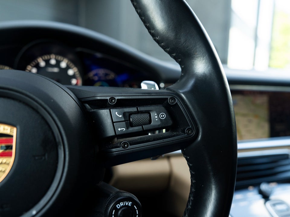 Porsche Panamera 4 2,9 E-Hybrid Sport Turismo PDK 5d
