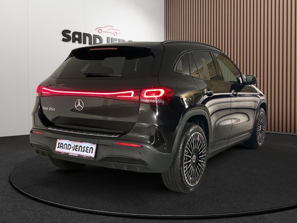 Mercedes EQA250 AMG Line 5d